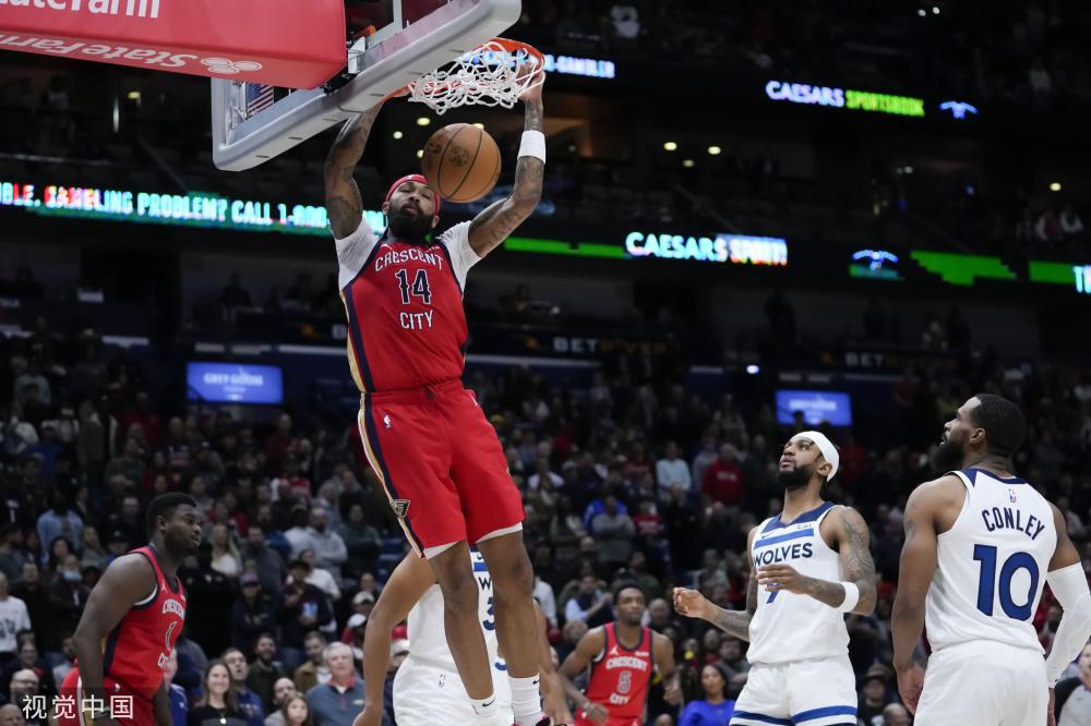 著名记者斯 著名记者斯