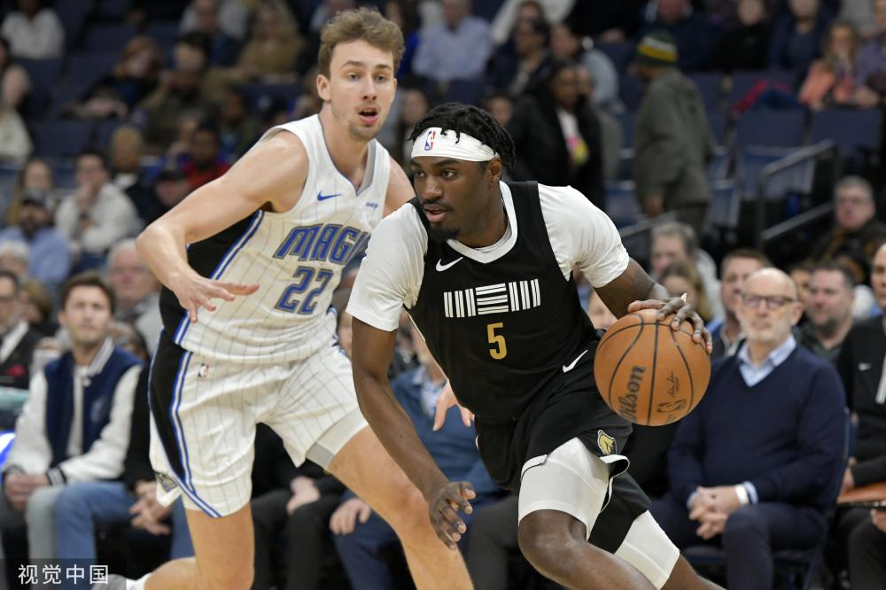 平图斯作为 平图斯作为